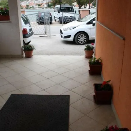 Mise Apartment