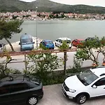 Mise 아파트 트로기르